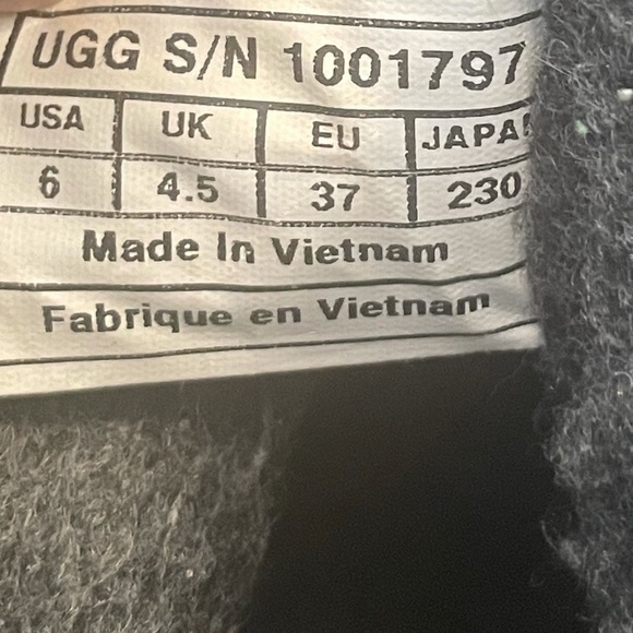 UGG MARRAIS WATERPROOF WINTER BOOTS SIZE 6 - Picture 11 of 12